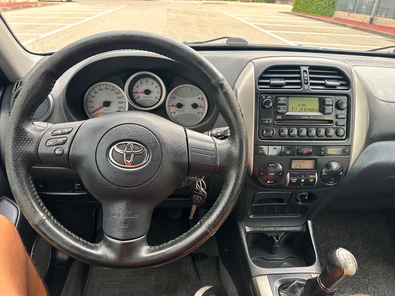 Toyota RAV 4 RAV4 2.0 16V cat 3 porte Sol
