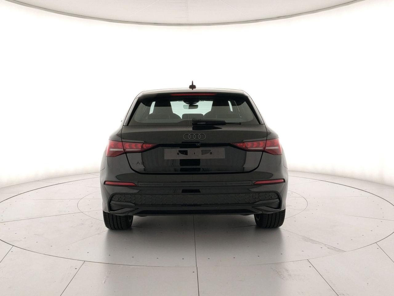 Audi A3 sportback 1.5 tfsi e business advanced 204cv s-tronic