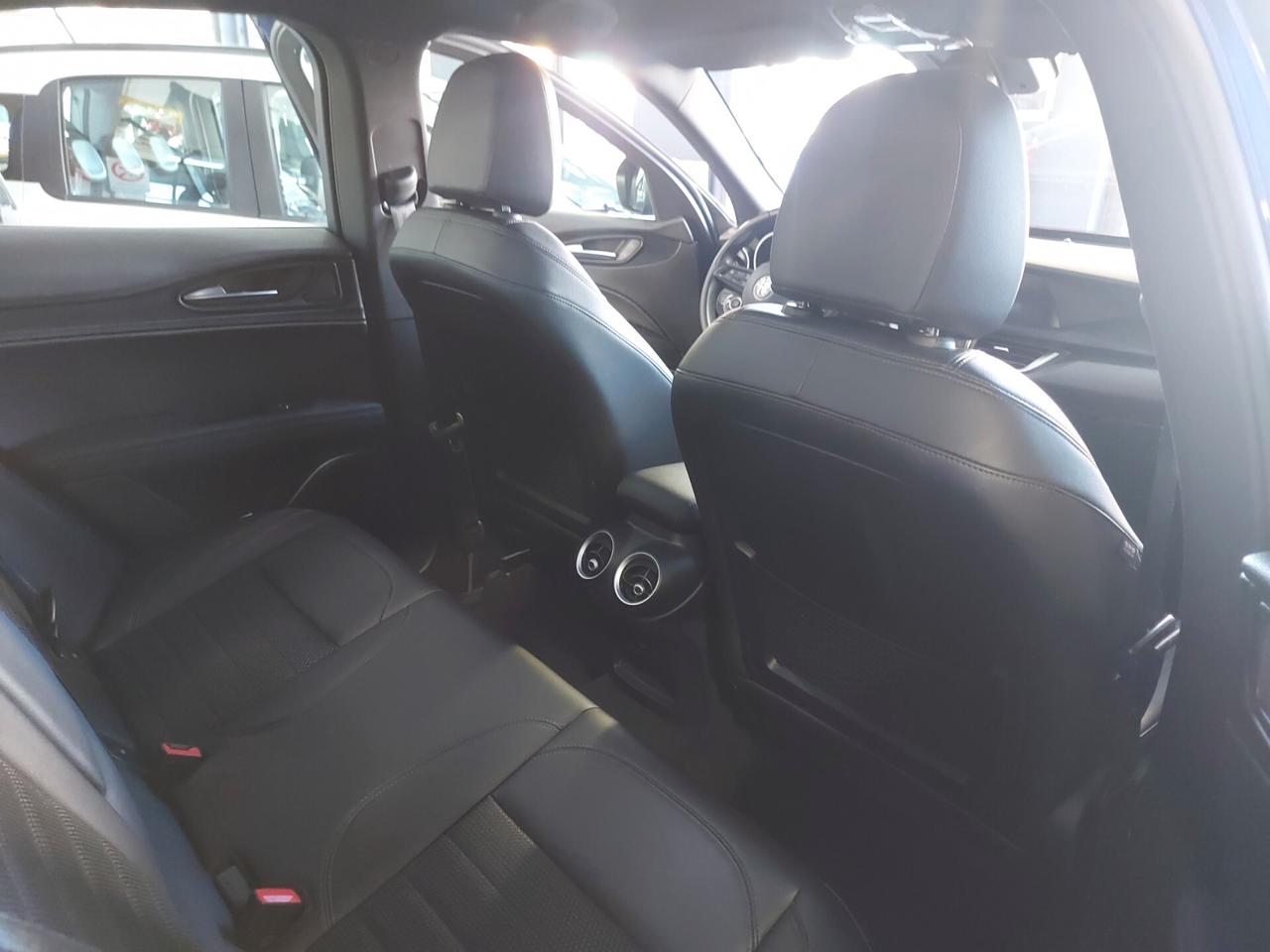 Alfa Romeo Stelvio 2.2 Td 190 cv AT8 Q4 Super