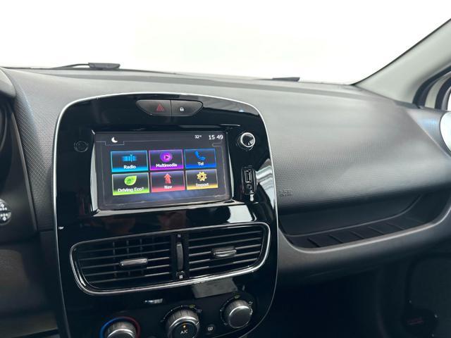 RENAULT Clio 1.2 75 CV 5 porte Duel