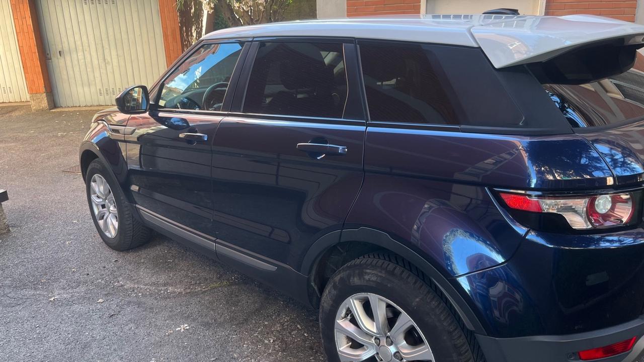Land Rover Range Evoque 2.2 TD4 5p. Prestige