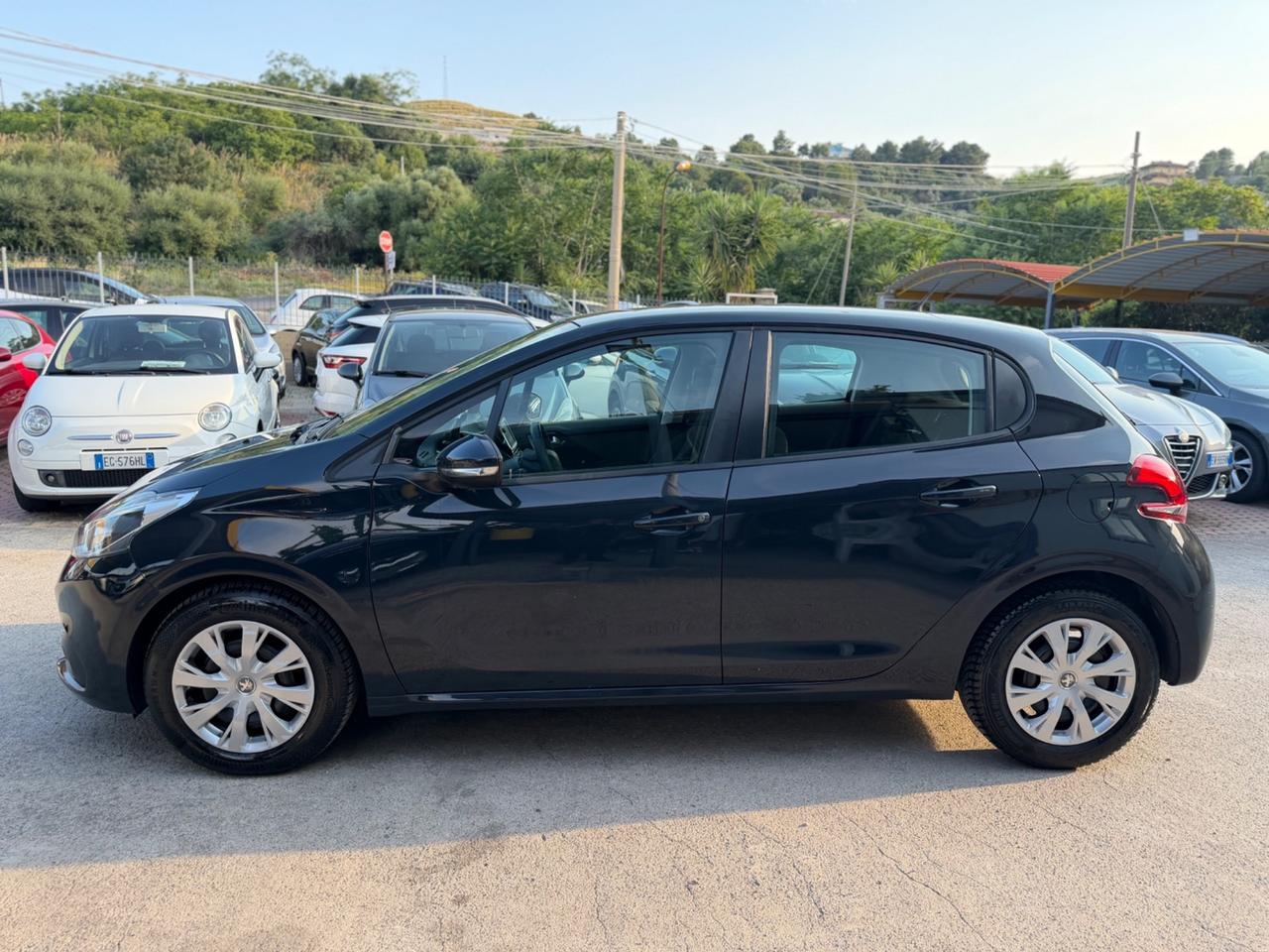 Peugeot 208 5 porte Active Km Certificati