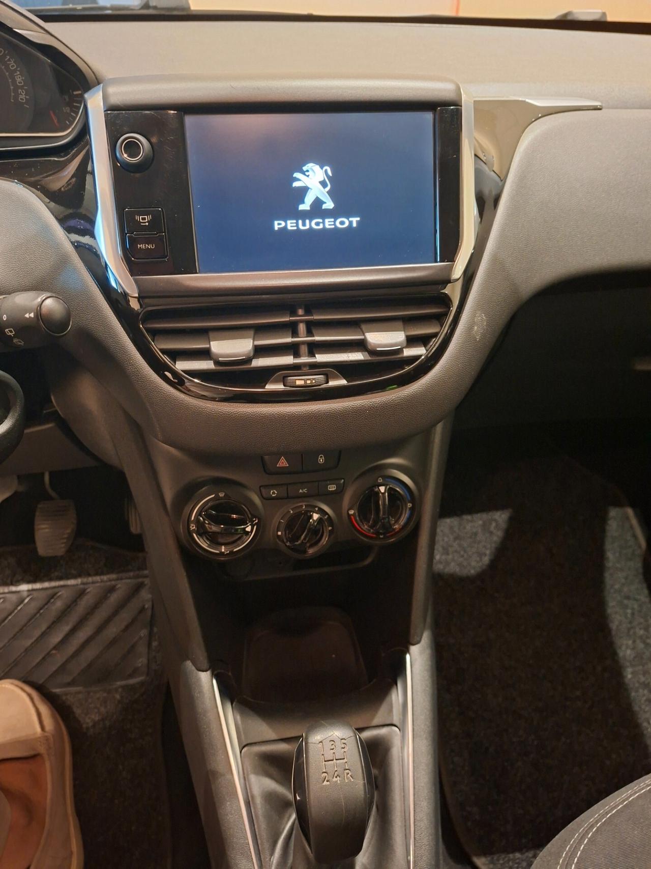 Peugeot 208 1.4 HDi Neopatentati 2013
