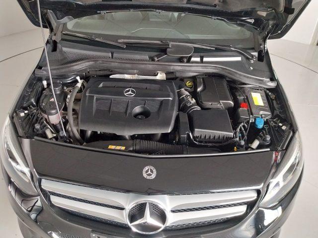 MERCEDES-BENZ B 180 d Automatic Sport