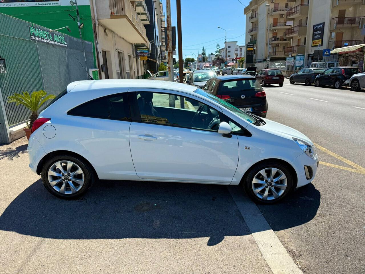 Opel Corsa 1.2 85CV 3 porte GPL-TECH Ecotec - ANNO 2012 - GPL CASA MADRE