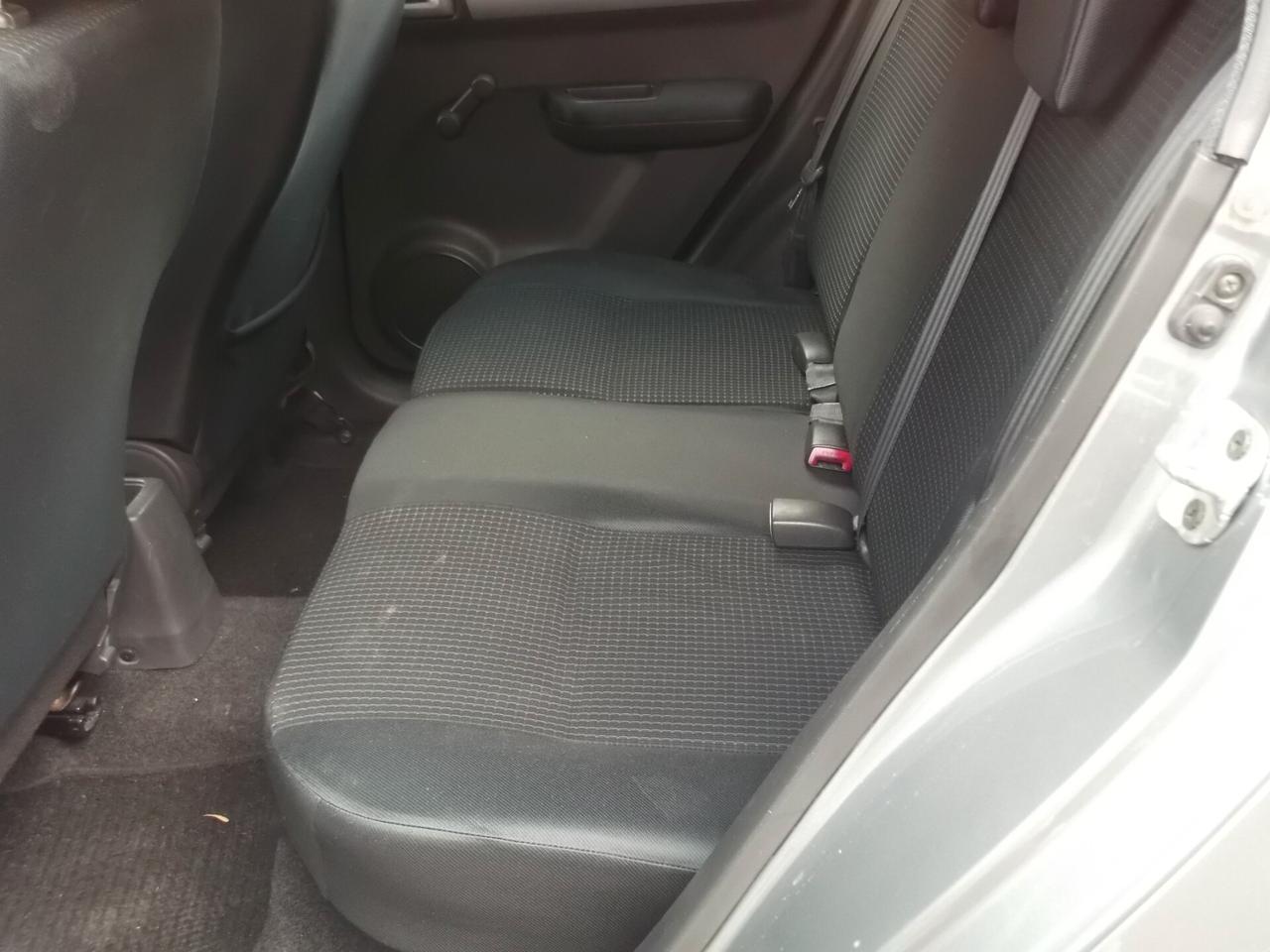 Suzuki Swift 1.3 DDiS 5p. GLX - 11
