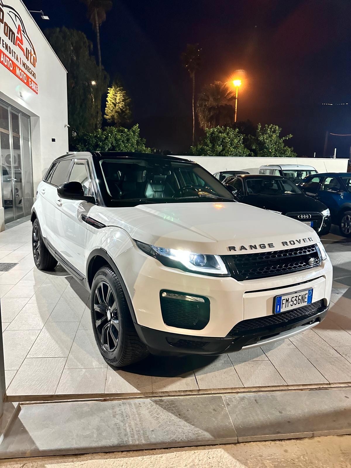 Land Rover Range Evoque 2.0 TD4 180 CV 5p. SE Dynamic