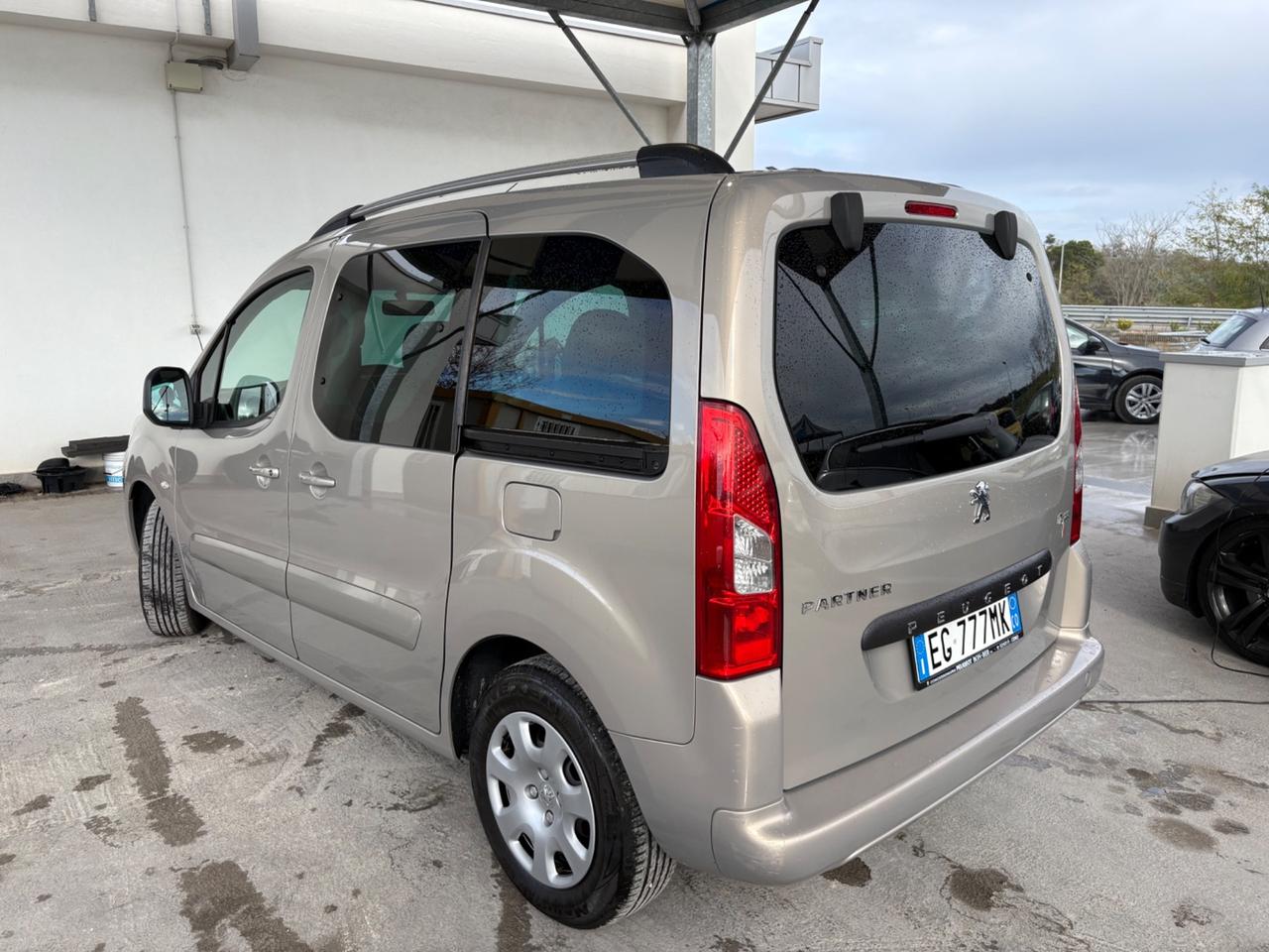 Peugeot Partner Tepee 1.6 HDi 92CV Premium