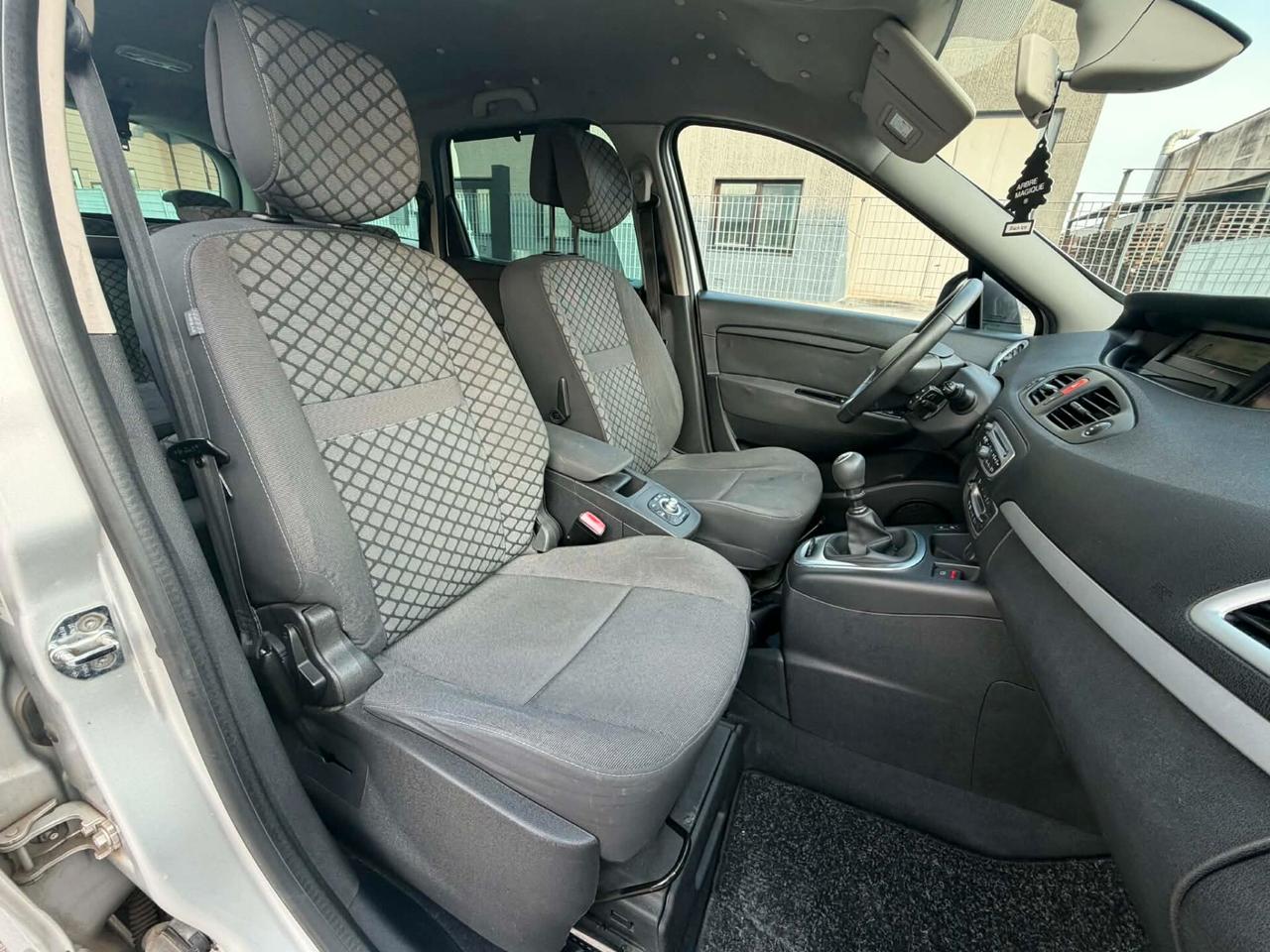 Renault Grand Scenic 1.9 dCi 130CV 7Posti-Garanzia-2011