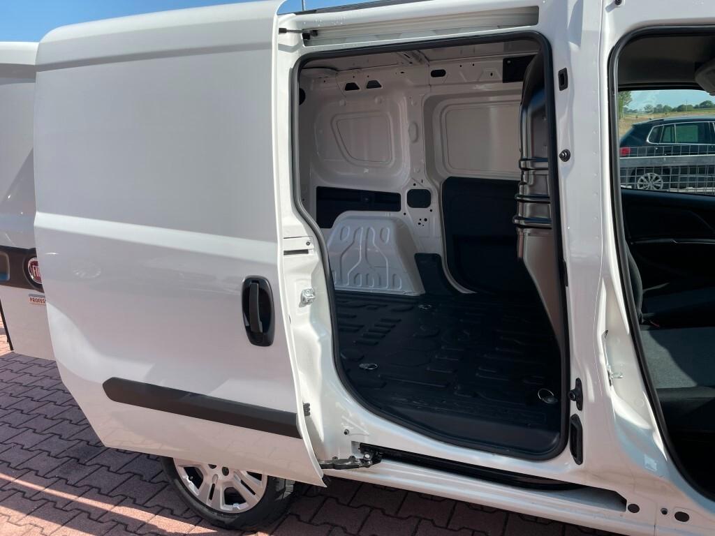 Fiat Doblo Doblò 1.6 MJT 105CV PC-TN Cargo Lamierato SX 3 Posti