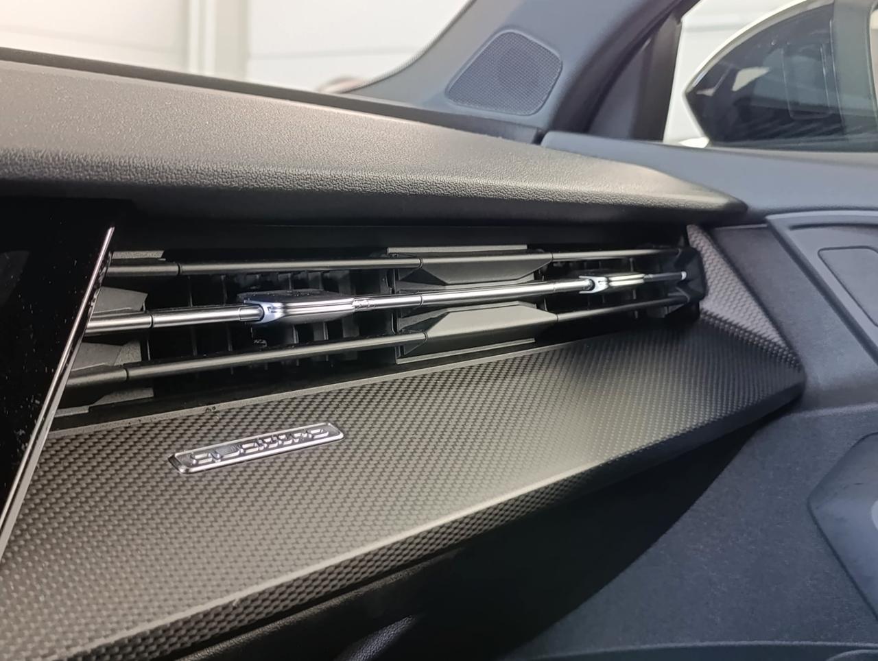 Audi RS3 Sportback 2.5 tfsi quattro s-tronic