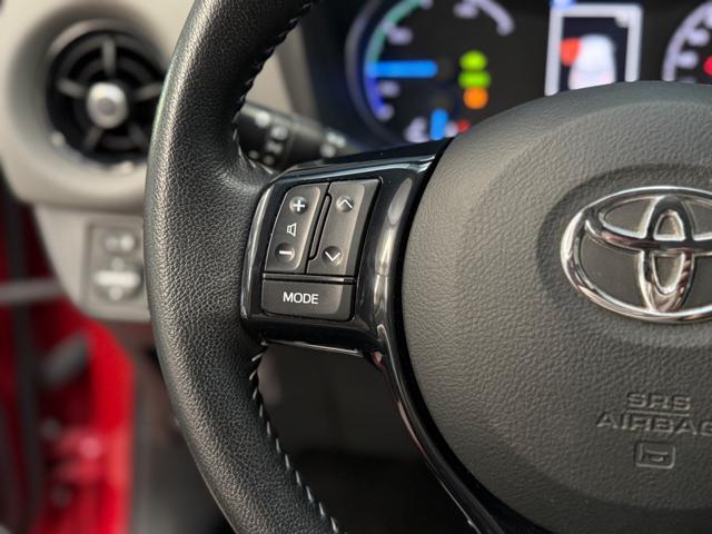 TOYOTA Yaris 1.5 Hybrid 5 porte Active