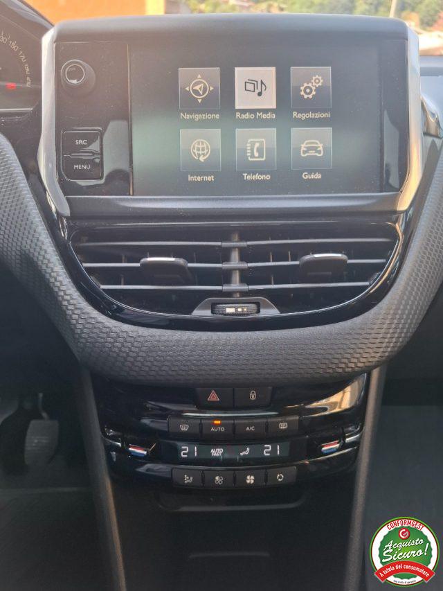 PEUGEOT 2008 1° serie PureTech 82 Allure UN.PROP.