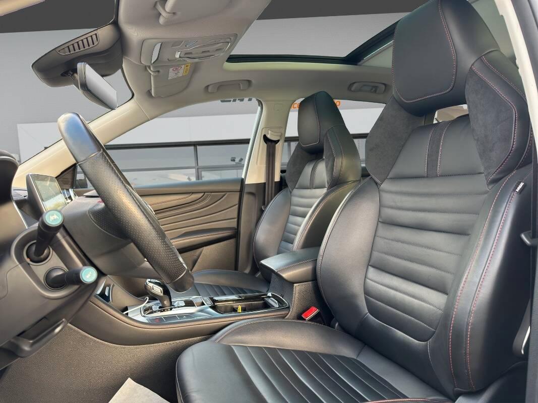 Mg HS 1.5 t Luxury AUTOMATICA e TETTO PANORAMICO