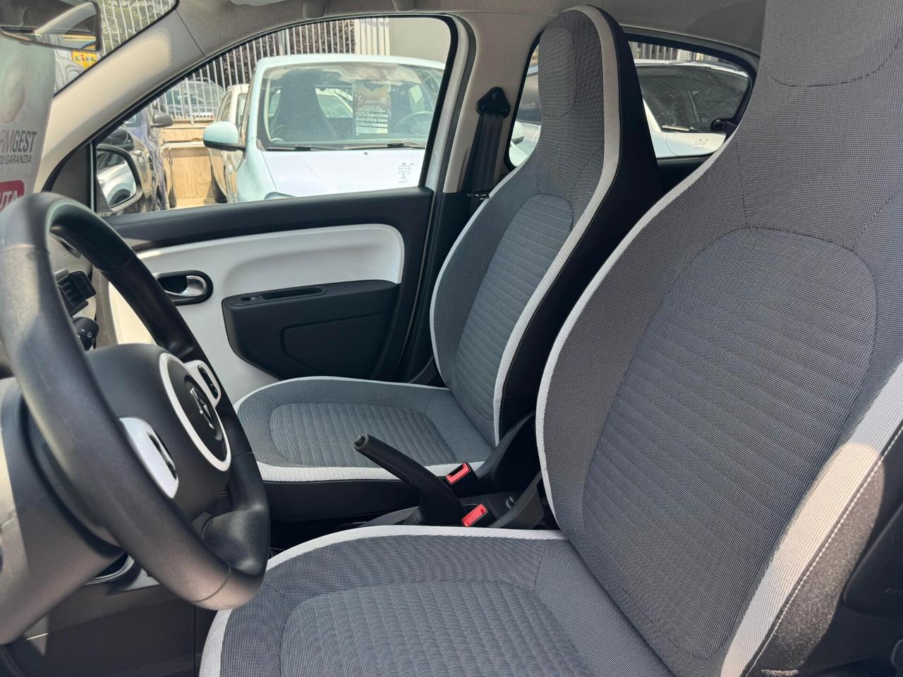 Renault Twingo SCe 65 CV Duel