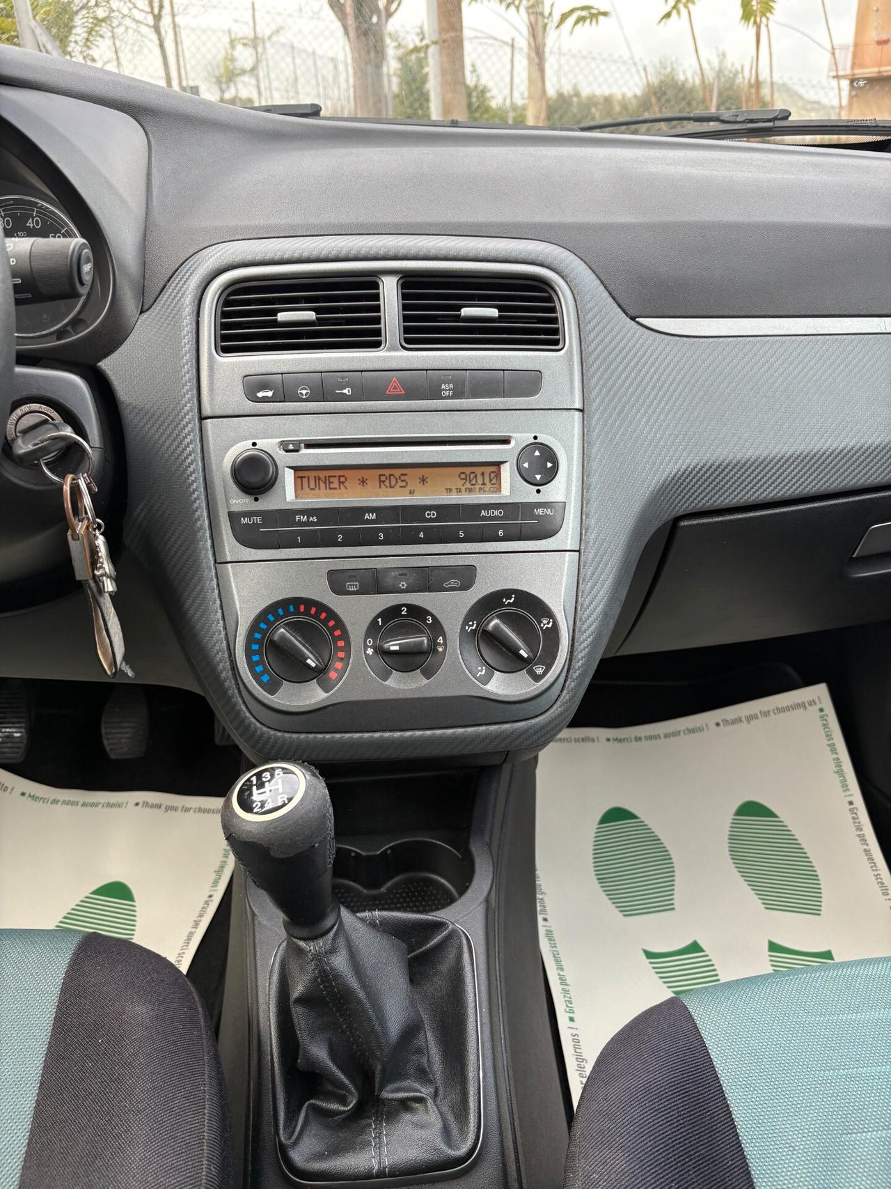 Fiat Grande Punto 1.3 MJT 75 CV 5 porte Dynamic