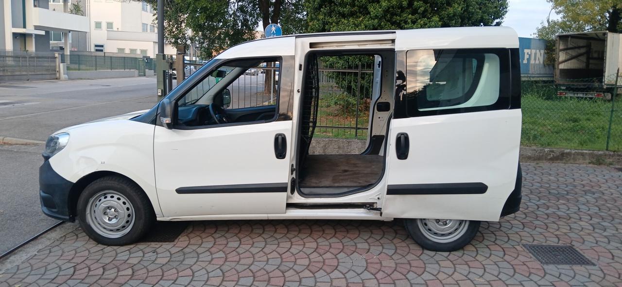 Fiat Doblò 1.3 mj 2 posti autocarro