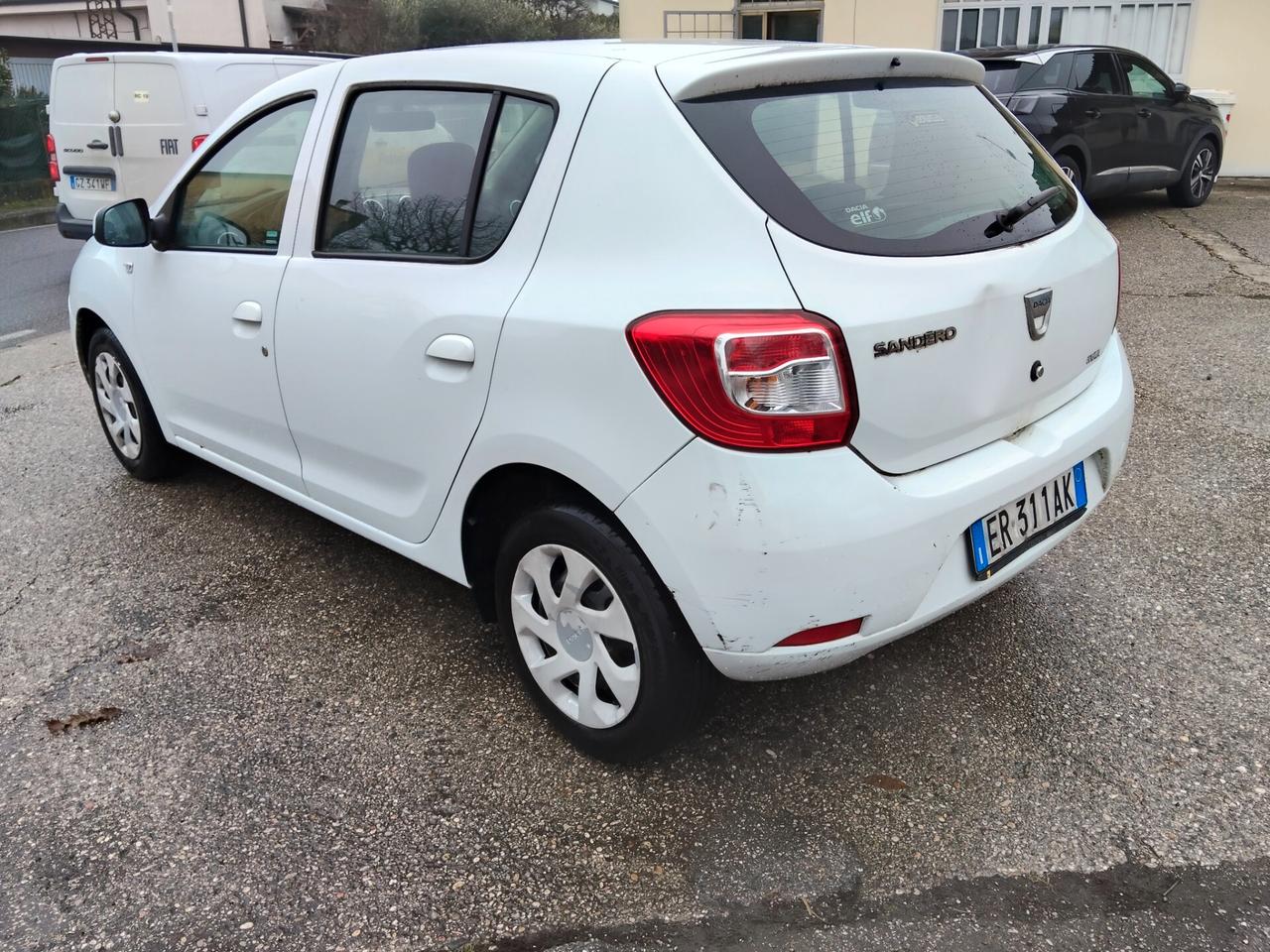 Dacia Sandero 1.2 16V GPL 75CV