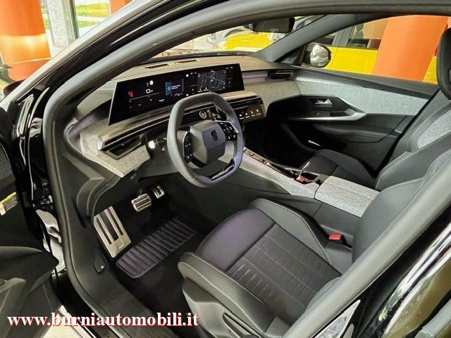 PEUGEOT 5008 Hybrid 136 e-DCS6 GT PREZZO VERO