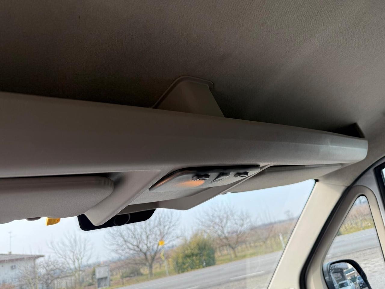 Peugeot Boxer 330 2.2 BlueHDi 140 S&S PC-TN Furgone