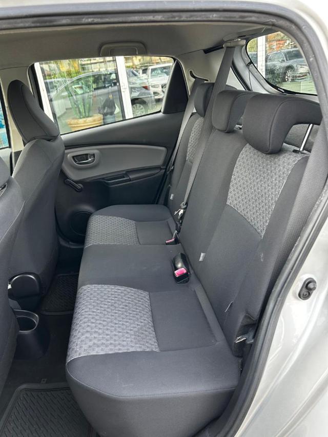TOYOTA Yaris 1.0 5 porte Active NEO PATENTATO