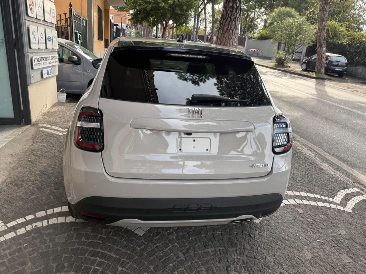 Fiat 600 Hybrid 145 CV DCT MHEV La Prima