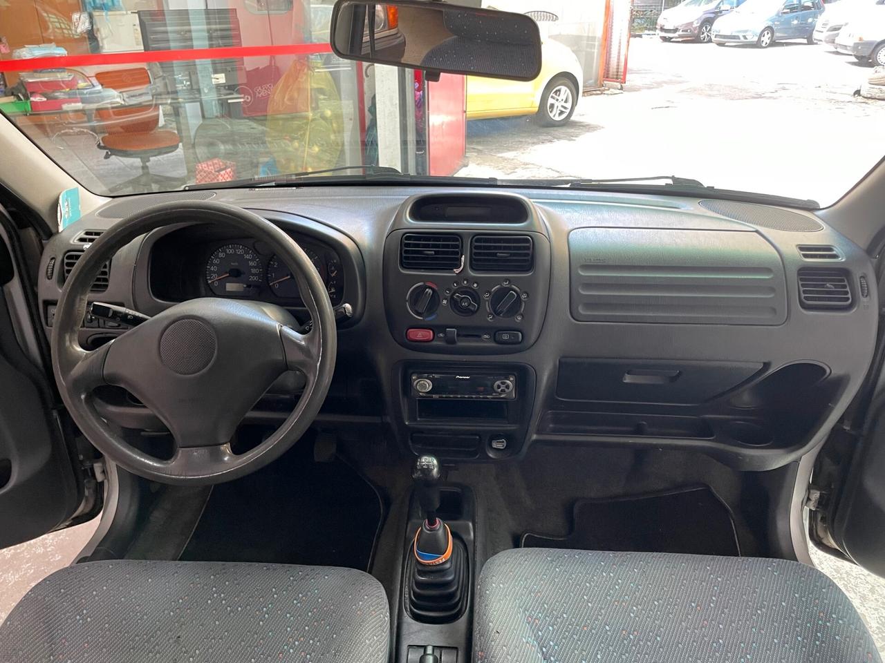 Suzuki Ignis 1.3i 16V cat 4WD GL