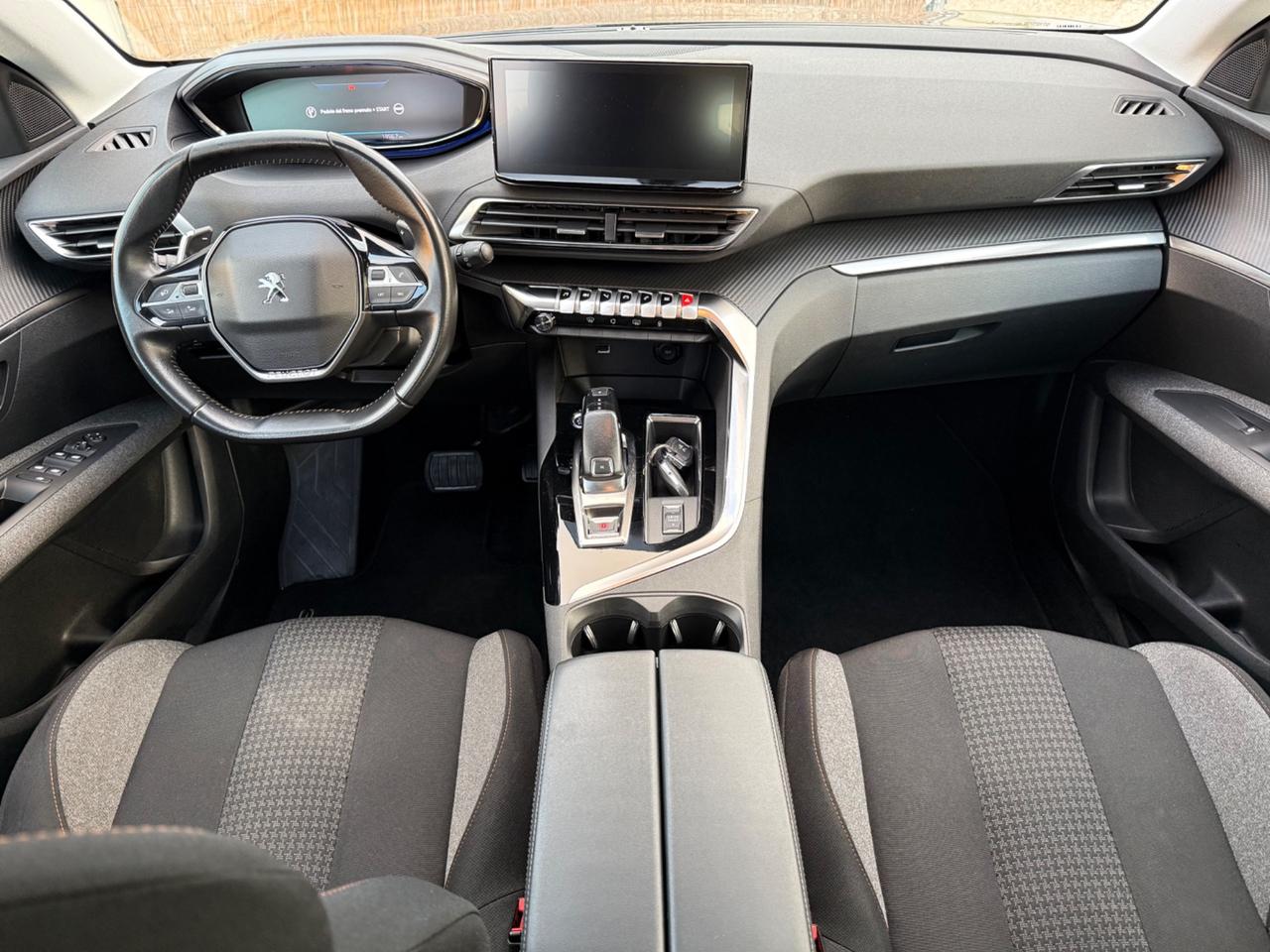 Peugeot 3008 BlueHDi 130 S&S Active