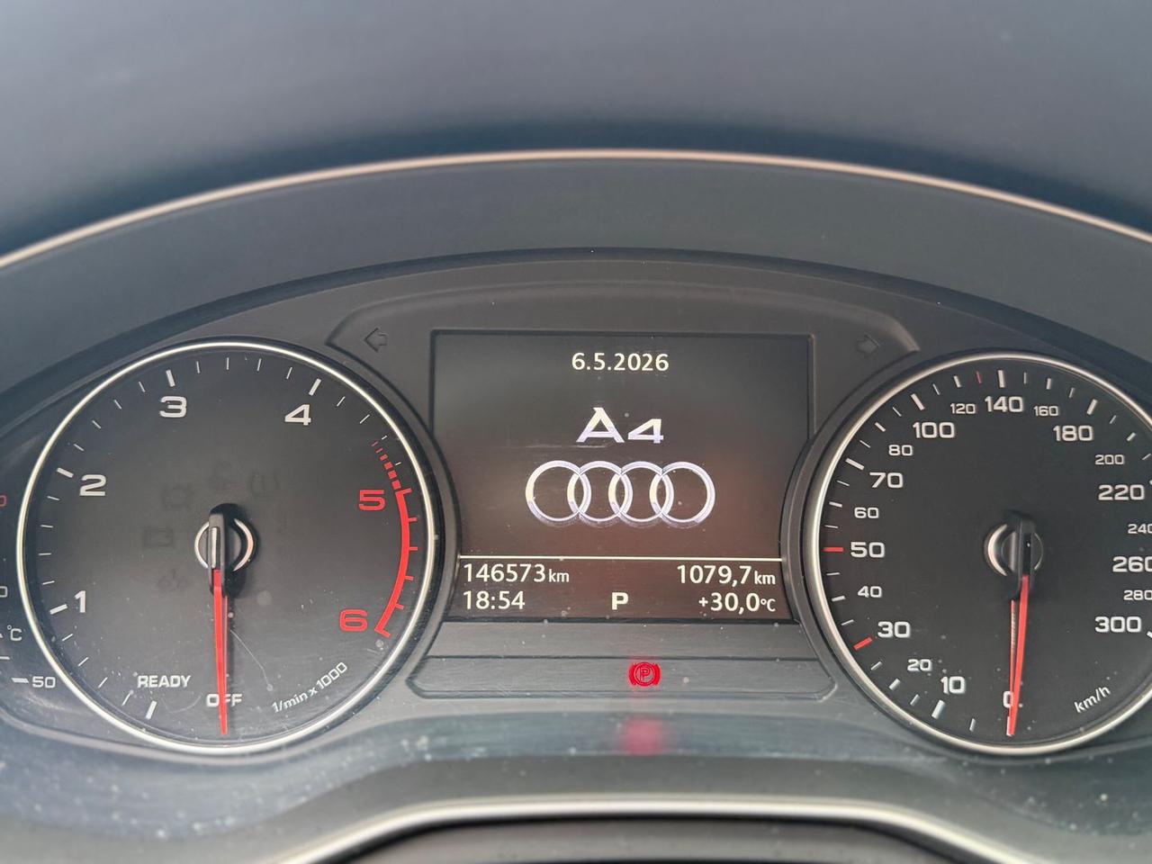 Audi A4 Business Sport 2.0 35 TDI #10742