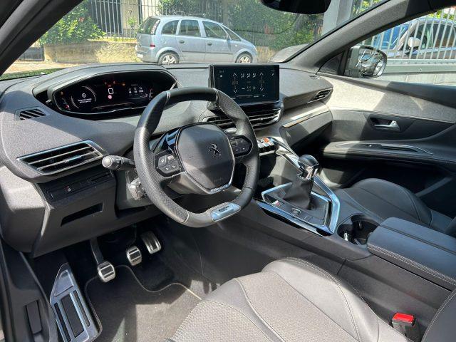 PEUGEOT 5008 PureTech Turbo 130 GT