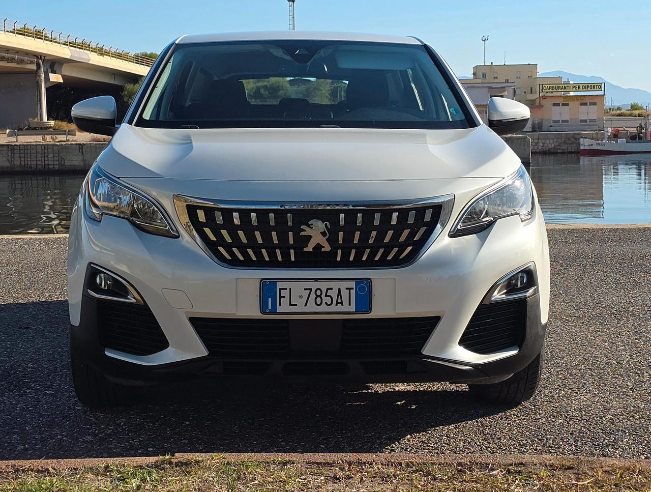 Peugeot 3008 BlueHDi 120 S&S EAT6 Business