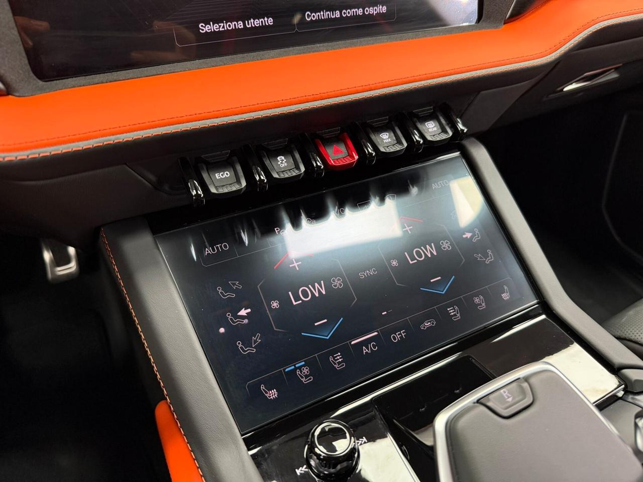 Lamborghini Urus 4.0 SE (288)