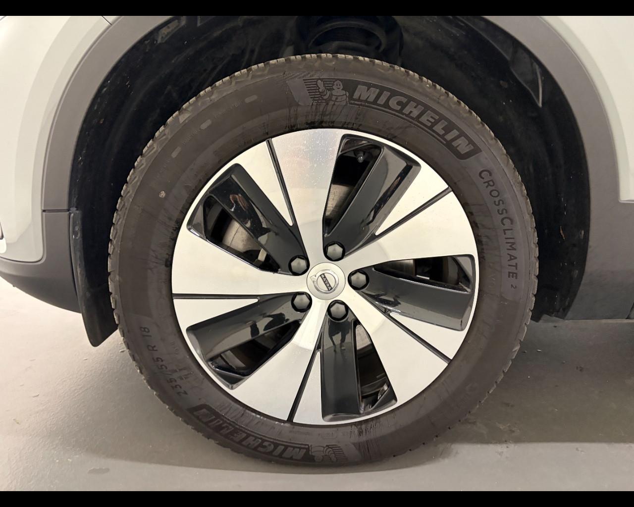 VOLVO XC40 CORE B3 AUTO