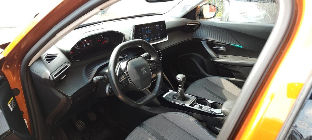 Peugeot 2008 BlueHDi 130 S&S EAT8 Allure Pack