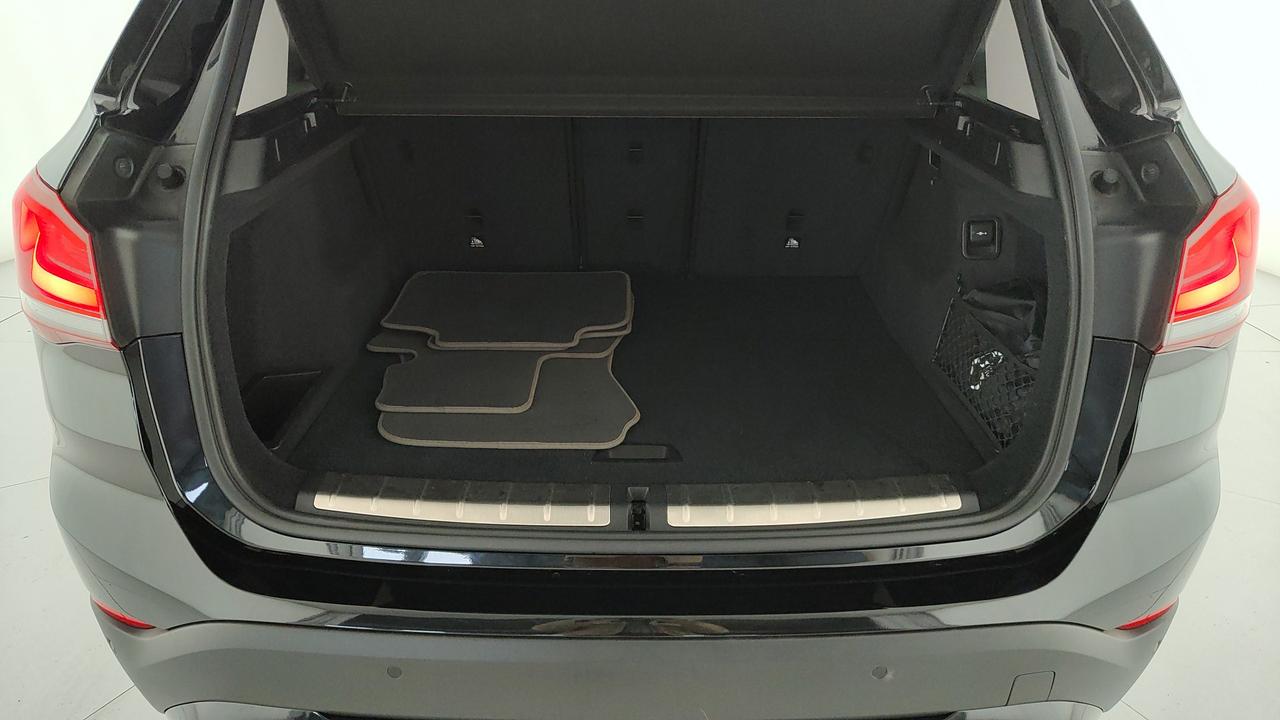 BMW X1 F48 2019 - X1 xdrive18d xLine auto