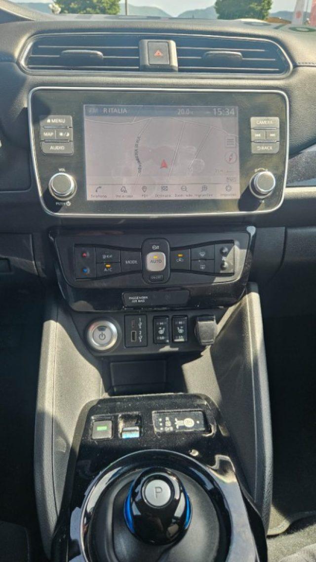 NISSAN Leaf N-Connecta 40 kWh