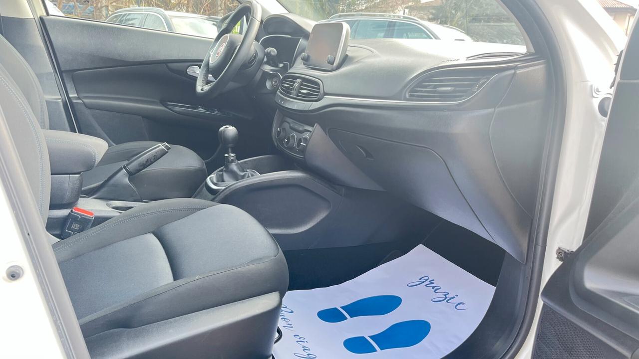 Fiat Tipo 1.6 Mjt S&S 5 porte Easy