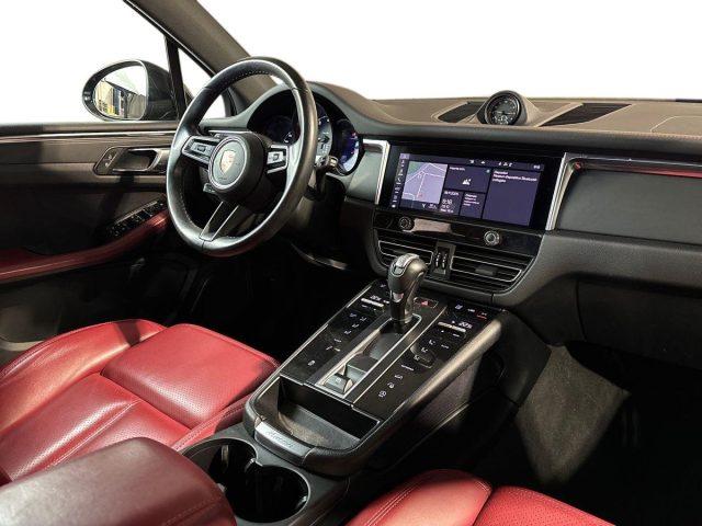 PORSCHE Macan 2.0