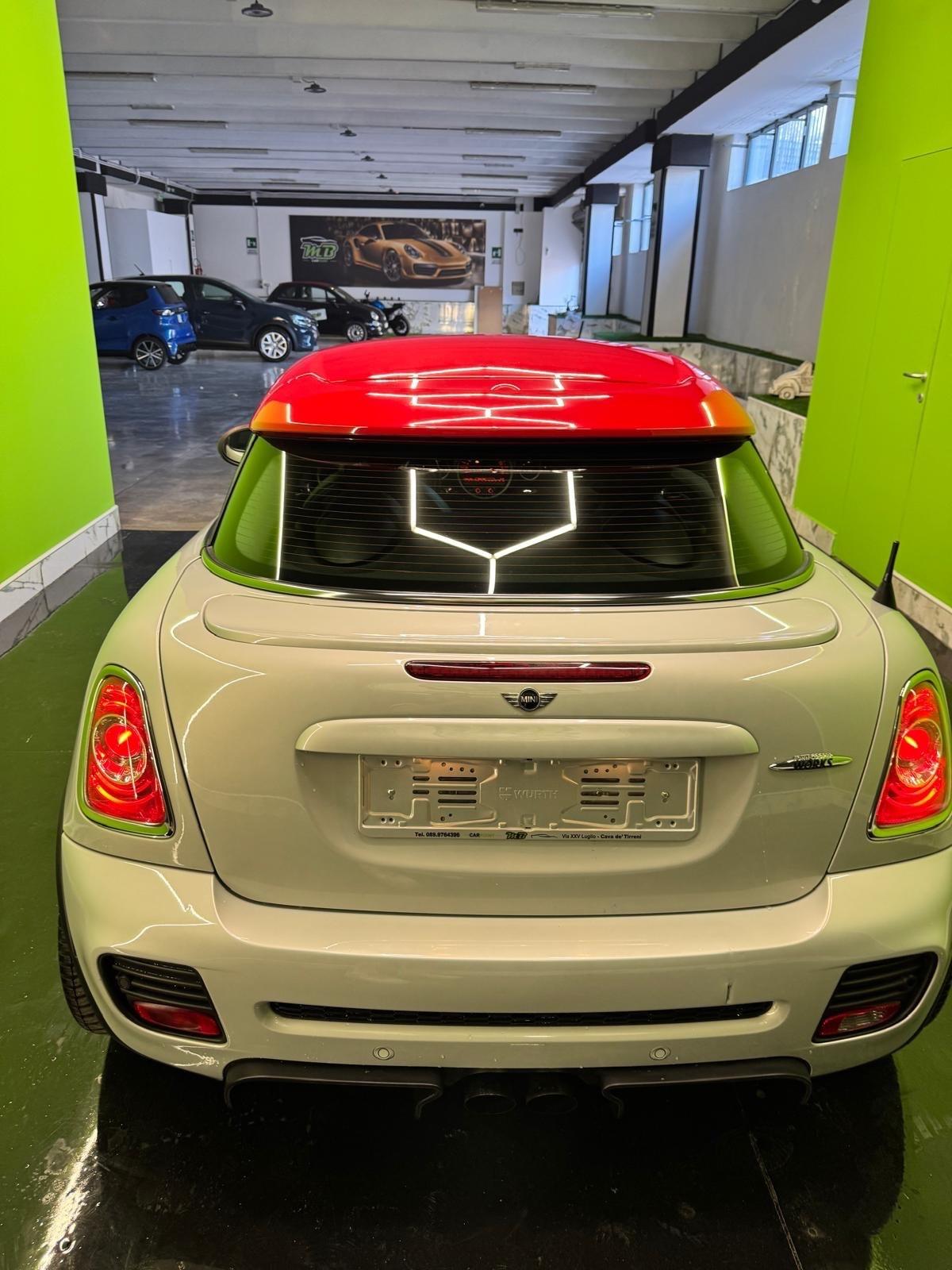 Mini John Cooper Works Coupe 1.6 Coupé