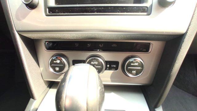 VOLKSWAGEN Passat Variant 2.0 TDI DSG Business BlueMotion Tech