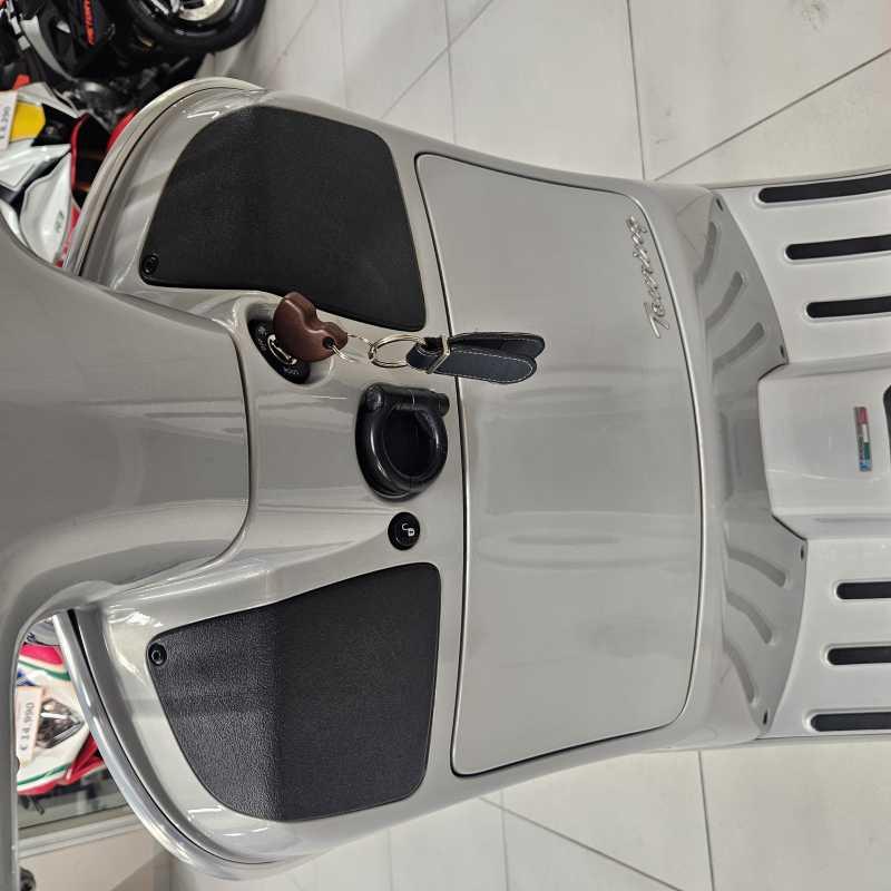 Vespa GTS 300 Touring ABS - 2016