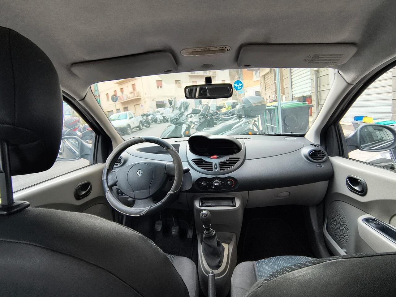 Renault Twingo 1.2 8V