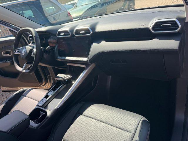 MG ZS 1.5 Hybrid+ 197CV LUXURY