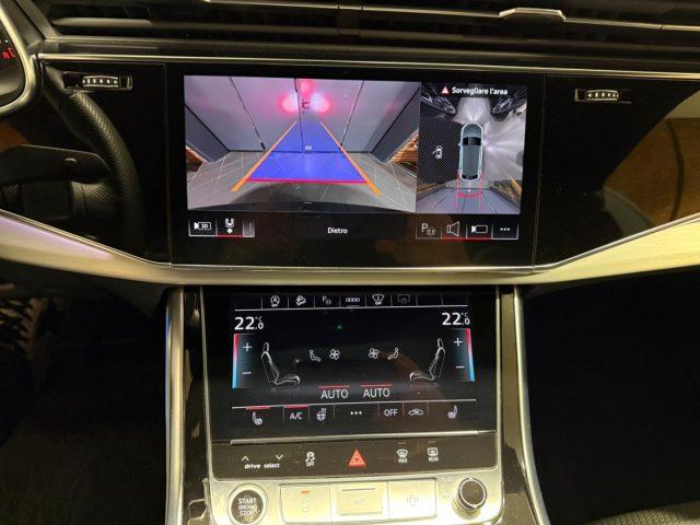 AUDI Q8 50 TDI 286 CV quattro S line edition Black Pack