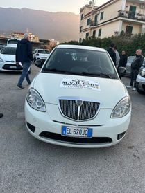 Lancia Ypsilon 1.3 MJT 75 CV Platinum
