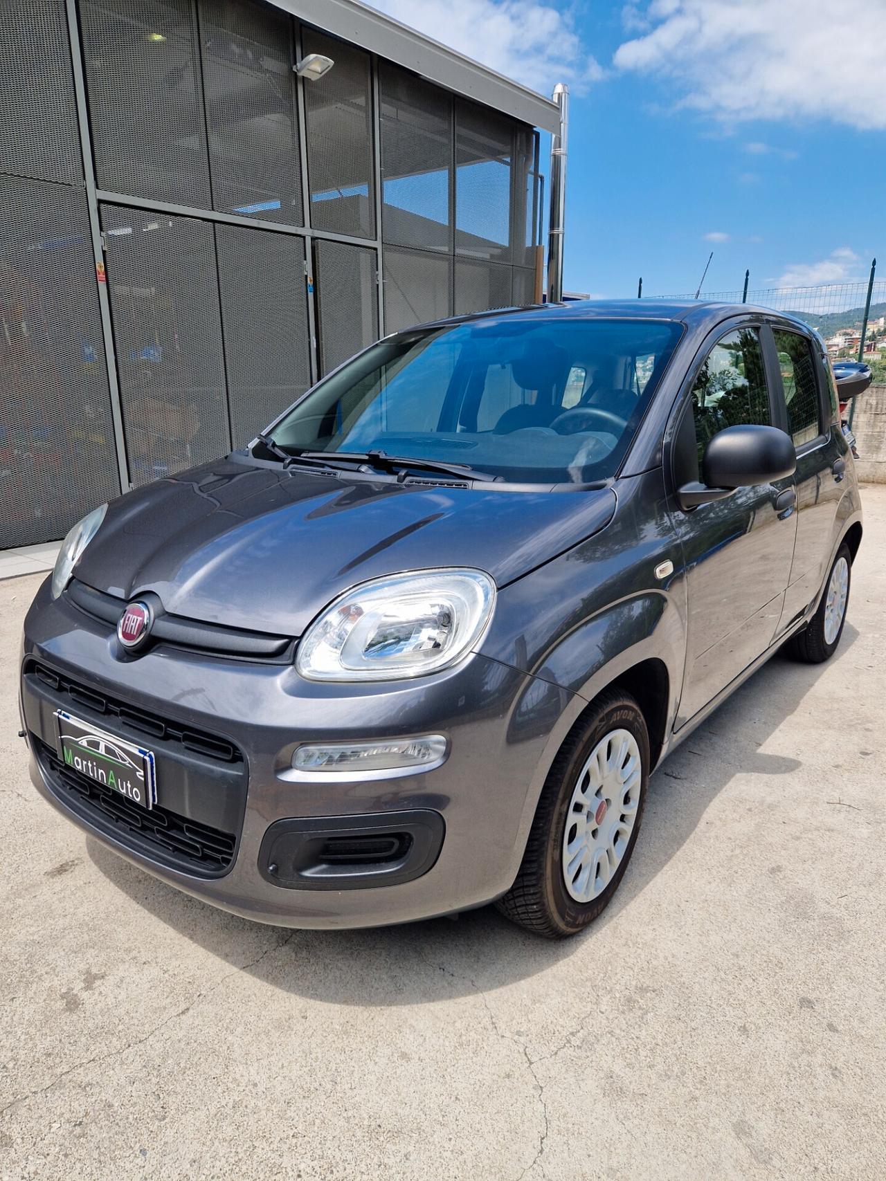 Fiat Panda 1.2 Benz 69CV - 2017