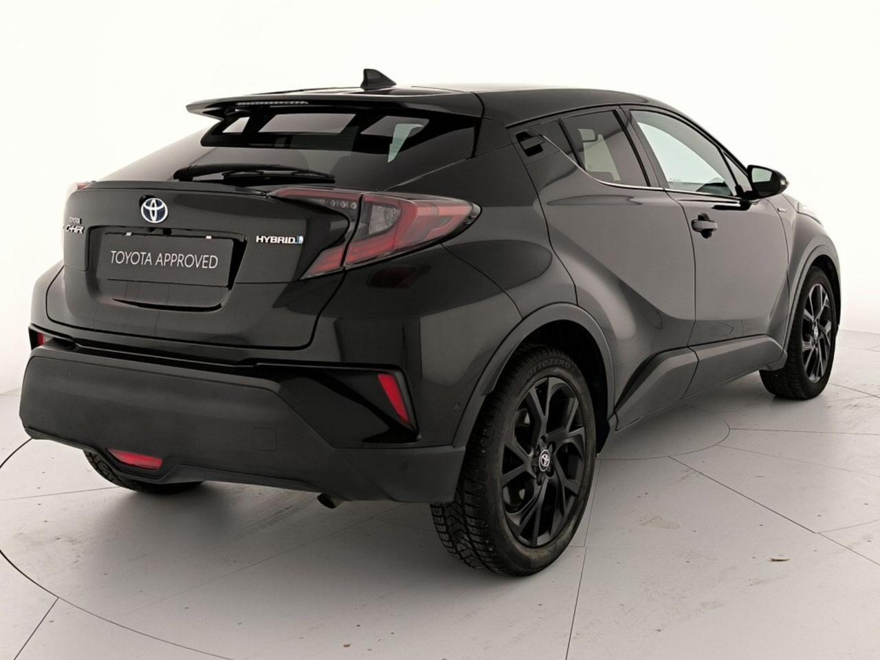 Toyota C-HR 1.8h lounge 2wd e-cvt my18
