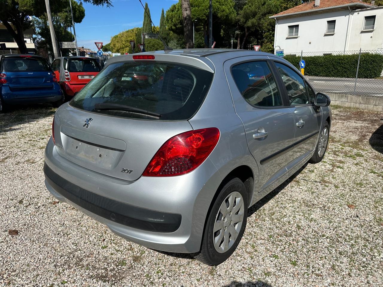 Peugeot 207 1.4 benzina 5p. 2 Tronic XS