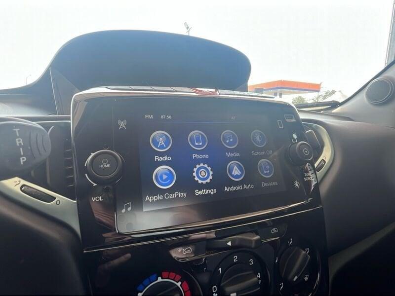 Lancia Ypsilon 1.0 FireFly 70cv Hybrid Silver