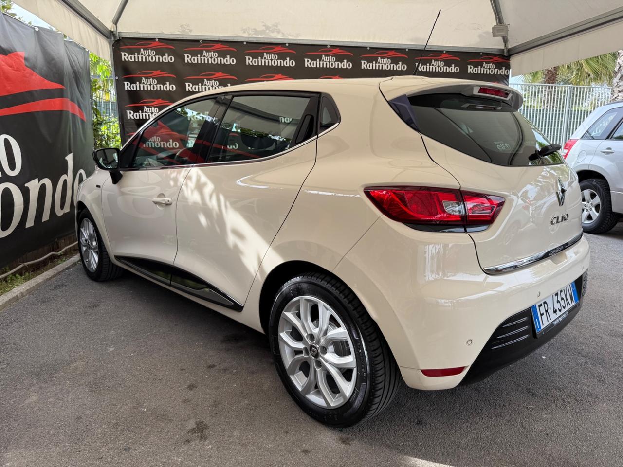 Renault Clio 1.5 dCi 90 CV Duel